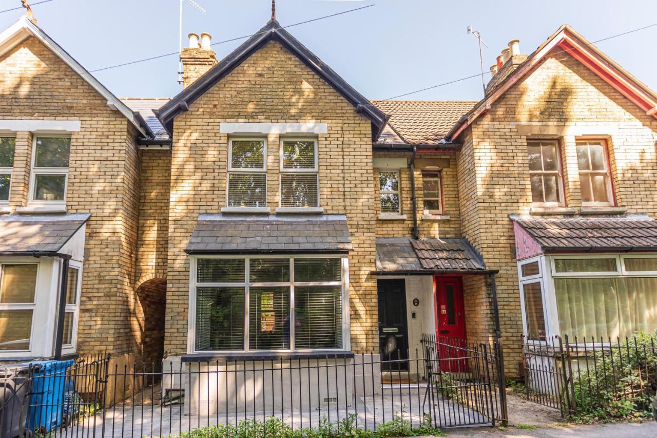 Modern 3 Bed, Heart Of Ashley Cross, 5 Mins To Sandbanks Poole Dış mekan fotoğraf